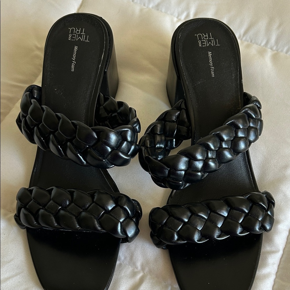 Time and Tru Women's Black Braided Mules